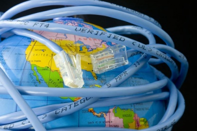 Tuổi 25 của internet với nhiều thăng trầm
